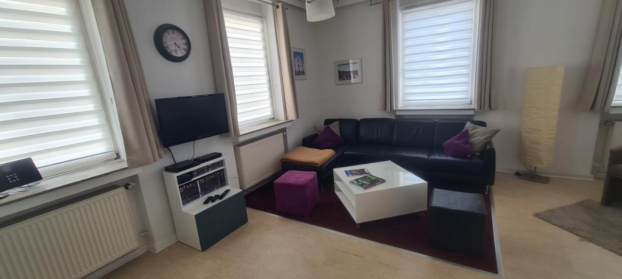 Appartement Vanille, Ferienwohnung Mit Eigenem Eingang, Wie Ein Kleines Haus Bad Salzuflen Eksteriør bilde